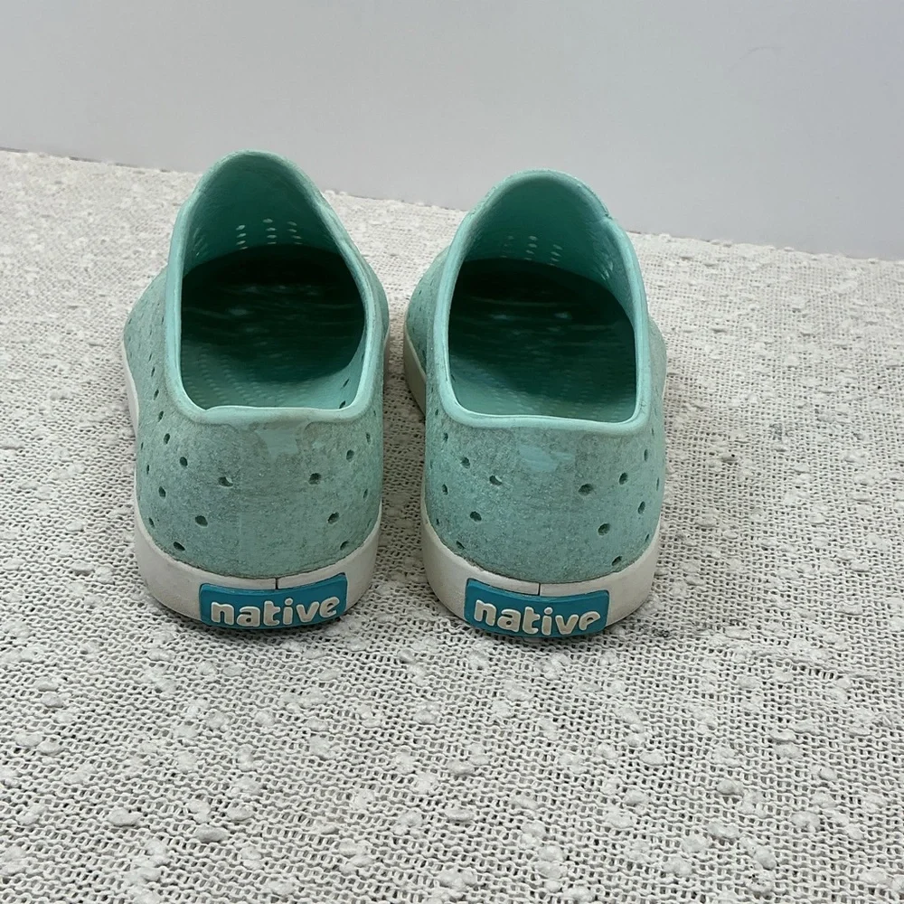 NATIVE Jefferson Kids 12 Aqua Glitter Slip-On Water Shoes